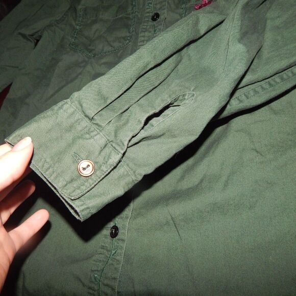 DISNEY women small vintage embroidered Winnie the Pooh Tigger green long sleeve - Picture 9 of 10